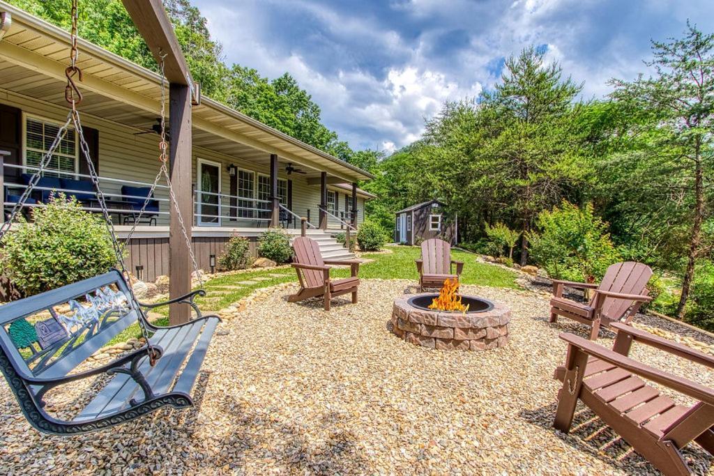 Tranquility Hollow, Indoor Pool, Game Room, 1089 Free Tickets Each Paid Day, Dollywood And More! Sevierville Extérieur photo