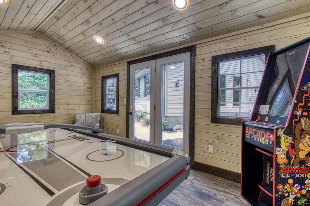 Tranquility Hollow, Indoor Pool, Game Room, 1089 Free Tickets Each Paid Day, Dollywood And More! Sevierville Extérieur photo